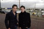 Volendam 18 januari 2007
Nick en Simon tijdens storm op de dijk in volendam.