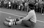 Eindhoven, 1986 Carnaval
Wedstrijd tussen de teams van PSV en EVV Eindhoven op het stationskwartier