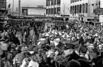 Eindhoven, 1986 Carnaval
Wedstrijd tussen de teams van PSV en EVV Eindhoven op het stationskwartier