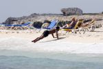 Curacao 6 januari 2006
Patrick Kluivert aan het trainen op het strand met een i pod op zijn hoofd.
Exclusive Foto's: Robert Maassen