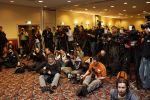 Amsterdam 19 februari 2007
Bram Moszkowicz geeft persconferentie in het Holiday inn waar hij oa vertelt dat hij stopt met de verdediging van Willem Holleeder.pers
Peter Smulders bv