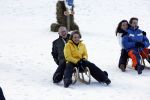 Bad Gastein 13 januari 2007
Pieter v Vollenhoven en Prinses Margriet op vakantie met Prins Maurits Prinses Marilene Prinses Anna Prins Lucas Prins Bernhard jr Prinses Annete Prinses Isablle Prins Sam Prins Pieter Christiaan Prinses Anita Prins Floris en Prinses Aimee vanwege hun 40 jarig huwelijk.