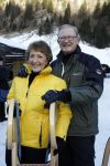 Bad Gastein 13 januari 2007
Pieter v Vollenhoven en Prinses Margriet op vakantie met Prins Maurits Prinses Marilene Prinses Anna Prins Lucas Prins Bernhard jr Prinses Annete Prinses Isablle Prins Sam Prins Pieter Christiaan Prinses Anita Prins Floris en Prinses Aimee vanwege hun 40 jarig huwelijk.