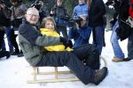 Bad Gastein 13 januari 2007
Pieter v Vollenhoven en Prinses Margriet op vakantie met Prins Maurits Prinses Marilene Prinses Anna Prins Lucas Prins Bernhard jr Prinses Annete Prinses Isablle Prins Sam Prins Pieter Christiaan Prinses Anita Prins Floris en Prinses Aimee vanwege hun 40 jarig huwelijk.