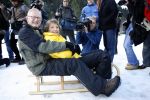 Bad Gastein 13 januari 2007
Pieter v Vollenhoven en Prinses Margriet op vakantie met Prins Maurits Prinses Marilene Prinses Anna Prins Lucas Prins Bernhard jr Prinses Annete Prinses Isablle Prins Sam Prins Pieter Christiaan Prinses Anita Prins Floris en Prinses Aimee vanwege hun 40 jarig huwelijk.