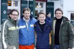Bad Gastein 13 januari 2007
Pieter v Vollenhoven en Prinses Margriet op vakantie met Prins Maurits Prinses Marilene Prinses Anna Prins Lucas Prins Bernhard jr Prinses Annete Prinses Isablle Prins Sam Prins Pieter Christiaan Prinses Anita Prins Floris en Prinses Aimee vanwege hun 40 jarig huwelijk.