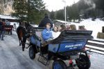 Bad Gastein 13 januari 2007
Pieter v Vollenhoven en Prinses Margriet op vakantie met Prins Maurits Prinses Marilene Prinses Anna Prins Lucas Prins Bernhard jr Prinses Annete Prinses Isablle Prins Sam Prins Pieter Christiaan Prinses Anita Prins Floris en Prinses Aimee vanwege hun 40 jarig huwelijk.
