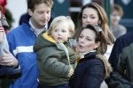 Bad Gastein 13 januari 2007
Pieter v Vollenhoven en Prinses Margriet op vakantie met Prins Maurits Prinses Marilene Prinses Anna Prins Lucas Prins Bernhard jr Prinses Annete Prinses Isablle Prins Sam Prins Pieter Christiaan Prinses Anita Prins Floris en Prinses Aimee vanwege hun 40 jarig huwelijk.