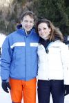 Bad Gastein 13 januari 2007
Pieter v Vollenhoven en Prinses Margriet op vakantie met Prins Maurits Prinses Marilene Prinses Anna Prins Lucas Prins Bernhard jr Prinses Annete Prinses Isablle Prins Sam Prins Pieter Christiaan Prinses Anita Prins Floris en Prinses Aimee vanwege hun 40 jarig huwelijk.