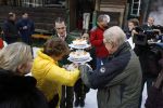Bad Gastein 13 januari 2007
Pieter v Vollenhoven en Prinses Margriet op vakantie met Prins Maurits Prinses Marilene Prinses Anna Prins Lucas Prins Bernhard jr Prinses Annete Prinses Isablle Prins Sam Prins Pieter Christiaan Prinses Anita Prins Floris en Prinses Aimee vanwege hun 40 jarig huwelijk.