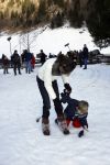 Bad Gastein 13 januari 2007
Pieter v Vollenhoven en Prinses Margriet op vakantie met Prins Maurits Prinses Marilene Prinses Anna Prins Lucas Prins Bernhard jr Prinses Annete Prinses Isablle Prins Sam Prins Pieter Christiaan Prinses Anita Prins Floris en Prinses Aimee vanwege hun 40 jarig huwelijk.