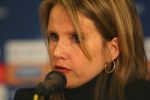 Eindhoven, 20 Februari 2007 Champions Leaguewedstrijd
PSV-FC Arsenal 1e ronde Eindstand 1-0 Seizoen 2006/2007
Tolk bij de persconferentie Priscilla Janssens