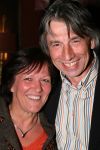 13 December 2006 FC Eindhoven fysiotherapeut Rinus Louwers met zijn vrouw Karin Louwers bij trouwfeest Hans Kraaij Jr.