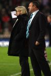 Eindhoven, 24 Februari 2007 Kompetitiewedstrijd PSV-FC Groningen, eindstand 1-0 Seizoen 2006/2007
FC Groningen trainer Ron Jans met Dr.Gekie Meins