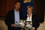 Amsterdam 23 januari 2007
Presentatie boek postcodeloterij in Artis met oa Carolien Tensen Ruud Gullit Hennie Huisman Jan Vriend Arno Woesthoff met vrouw Bea Post en direkteur Boudewijn Poelmann.