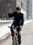 Amsterdam 26 januari 2010
Beau v Erven Dorens op de fiets in de kou.
Peter Smulders b v