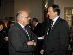 Leiden 19 januari 2010
Presenatie boek van de zangeres zonder naam geschreven door Ben Holthuis en de nieuwe cd. Ben met Alexander Pechtold
Peter Smulders bv