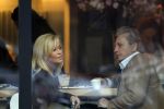 Amsterdam 20 januari 2010
Hans en Connie Breukhoven drinken samen een kop koffie op de cornelis
Schuytstraat.
Peter Smulders bv
