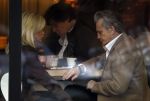 Amsterdam 20 januari 2010
Hans en Connie Breukhoven drinken samen een kop koffie op de cornelis
Schuytstraat.
Peter Smulders bv
