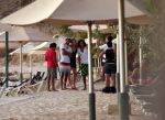 Curacao 9 januari 2010
Doutzen Kroes met haar nieuwe vriend dj Sunnery james op het mooiste strandje van Curacao genaamd Port Marie.
Peter Smulders bv