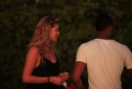 Curacao 9 januari 2010
Doutzen Kroes met haar nieuwe vriend dj Sunnery james op het mooiste strandje van Curacao genaamd Port Marie.
Peter Smulders bv