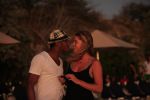 Curacao 9 januari 2010
Doutzen Kroes met haar nieuwe vriend dj Sunnery james op het mooiste strandje van Curacao genaamd Port Marie.
Peter Smulders bv