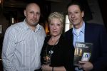 Leiden 19 januari 2010
Presenatie boek van de zangeres zonder naam geschreven door Ben Holthuis en de nieuwe cd. neven en nichten van Mary Servaes ...Beij
Peter Smulders bv