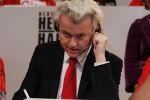Hilversum 21 januari 2010
Rtl SBS en de NOS hebben samen een tv programma en aktie in elkaar gedraaid om zoveel mogelijk geld op te halen voor giro 55 ten bate van Haiti. Geert Wilders
Peter Smulders bv