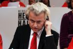 Hilversum 21 januari 2010
Rtl SBS en de NOS hebben samen een tv programma en aktie in elkaar gedraaid om zoveel mogelijk geld op te halen voor giro 55 ten bate van Haiti. Geert Wilders
Peter Smulders bv