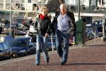 Volendam 28 januari 2011
Annie Schilder en beste vriend in Volendam.
Peter Smulders bv