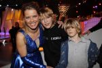Hilversum 4 februari 2011
Sterren dansen op het ijs bij SBS6 in studio 22.
Het wordt gepresenteerd door Gerard Joling en Nance Coolen. Babette v Veen
Peter Smulders bv