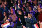 Hilversum 4 februari 2011
Sterren dansen op het ijs bij SBS6 in studio 22.
Het wordt gepresenteerd door Gerard Joling en Nance Coolen. Kinderen Babette v Veen
Peter Smulders bv