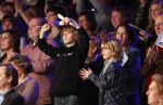Hilversum 4 februari 2011
Sterren dansen op het ijs bij SBS6 in studio 22.
Het wordt gepresenteerd door Gerard Joling en Nance Coolen. Kinderen Babette v Veen
Peter Smulders bv