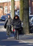 Amsterdam 28 januari 2011
Chazia Mourali op de fiets.
Peter Smulders bv