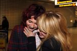 Schiphol 2 februari 2011
Patricia Paay haalt haar dochter Christina Curry op op schiphol nadat ze uit Los Angeles naar Amsterdam is gevlogen.
Peter Smulders bv