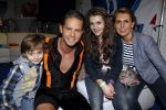 Hilversum 4 februari 2011
Sterren dansen op het ijs bij SBS6 in studio 22.
Het wordt gepresenteerd door Gerard Joling en Nance Coolen. Danny de Munk met vrouw en kinderen
Peter Smulders bv