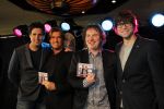 Volendam 28 januari 2011
Presentatie cd Helemaal Hollands in Old Dutch . Carlo en Leo zijn de zangers. Nick en Simon reikten de eerste cd uit.
Peter Smulders bv