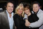 Uitgeest 17 januari 2011
Nieuwjaarsreceptie Henk Geels in Bobs saloon. Marco Leontien Mary en Armando Borsato
Peter Smulders bv