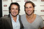 Uitgeest 17 januari 2011
Nieuwjaarsreceptie Henk Geels in Bobs saloon. John Ewbank met Marco Borsato
Peter Smulders bv