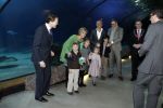 Blijdorp Rotterdam 2 februari 2011
Presentatie van het nieuwe boek van Prinses laurentien en Sieb Posthuma in dierentuin Blijdorp. Prins Constantijn en hun kinderen Eloise Claus Cazimir en Leonore.
Peter Smulders bv