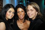 Uitgeest 17 januari 2011
Nieuwjaarsreceptie Henk Geels in Bobs saloon. Rachel Andre jr en Roxeanne Hazes
Peter Smulders bv