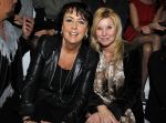 Amsterdam 28 januari 2011
Modeshow Addy v d Krommenacker op de amsterdam fashion week. Truus v Gaal en Anita de Kraa
Peter Smulders bv