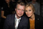 Amsterdam 28 januari 2012
modeshow Custo op de IAFW met oa aanwezig Martijn en Amanda Krabbe met hun dochters. Anouk Smulders met Erik v Mispelaar
Peter Smulders bv