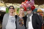 Amsterdam 15 januari 2012
Presentatie kinder t shirt lijn van Bridget Maasland op de modefabriek in de Rai. Bridget met haar ouders
Peter Smulders bv
