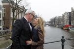 Amsterdam 29 januari 2012
Ernst Daniel Smid met zijn vrouw Roos op de grachten van Amsterdam.
Peter Smulders bv