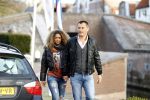 Naarden 14 januari 2012
Fajah Lourens voor het eerst gefotografeerd met haar nieuwe vriend Eelko v Kooten bij het arsenaal.
Peter Smulders bv