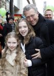 Amsterdam 21 januari 2012
Premiere de muppets in Tuschinski. Hajo Bruins met dochters
Peter Smulders bv
