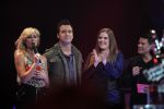 Hilversum 20 januari 2012
Iris Kroes wint de finale van the voice of holland in studio 22. Iris en Chris Hordijk met Nick en Simon en Wendy v Dijk en Martijn Krabbe
Peter Smulders bv