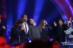 Hilversum 20 januari 2012
Iris Kroes wint de finale van the voice of holland in studio 22. Iris en Chris Hordijk met Nick en Simon en Wendy v Dijk en Martijn Krabbe
Peter Smulders bv