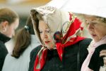 Lech 8 februari 2003
Koningin Beatrix met vriendinnen bij hotel POST
in Lech